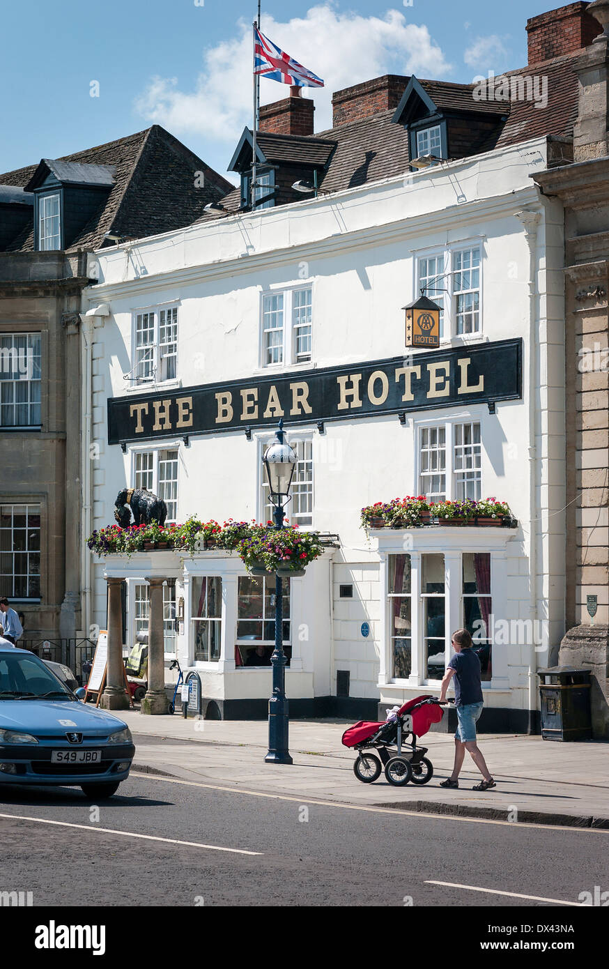 Der Bär-Hotel im Zentrum von Devizes, UK Stockfoto