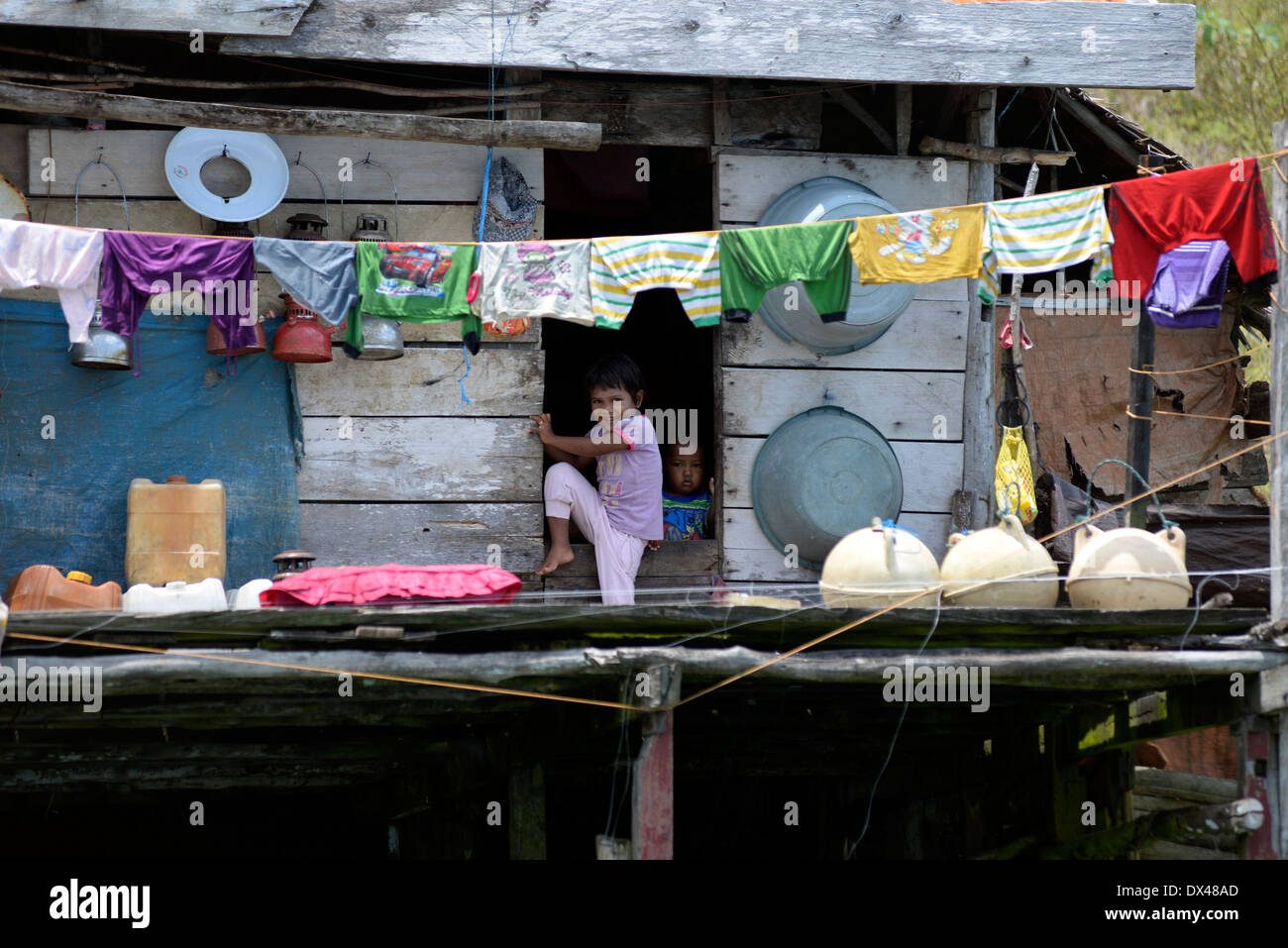 Butonese Kinder in Indonesien Waigeo Insel Raja Ampat Stockfoto