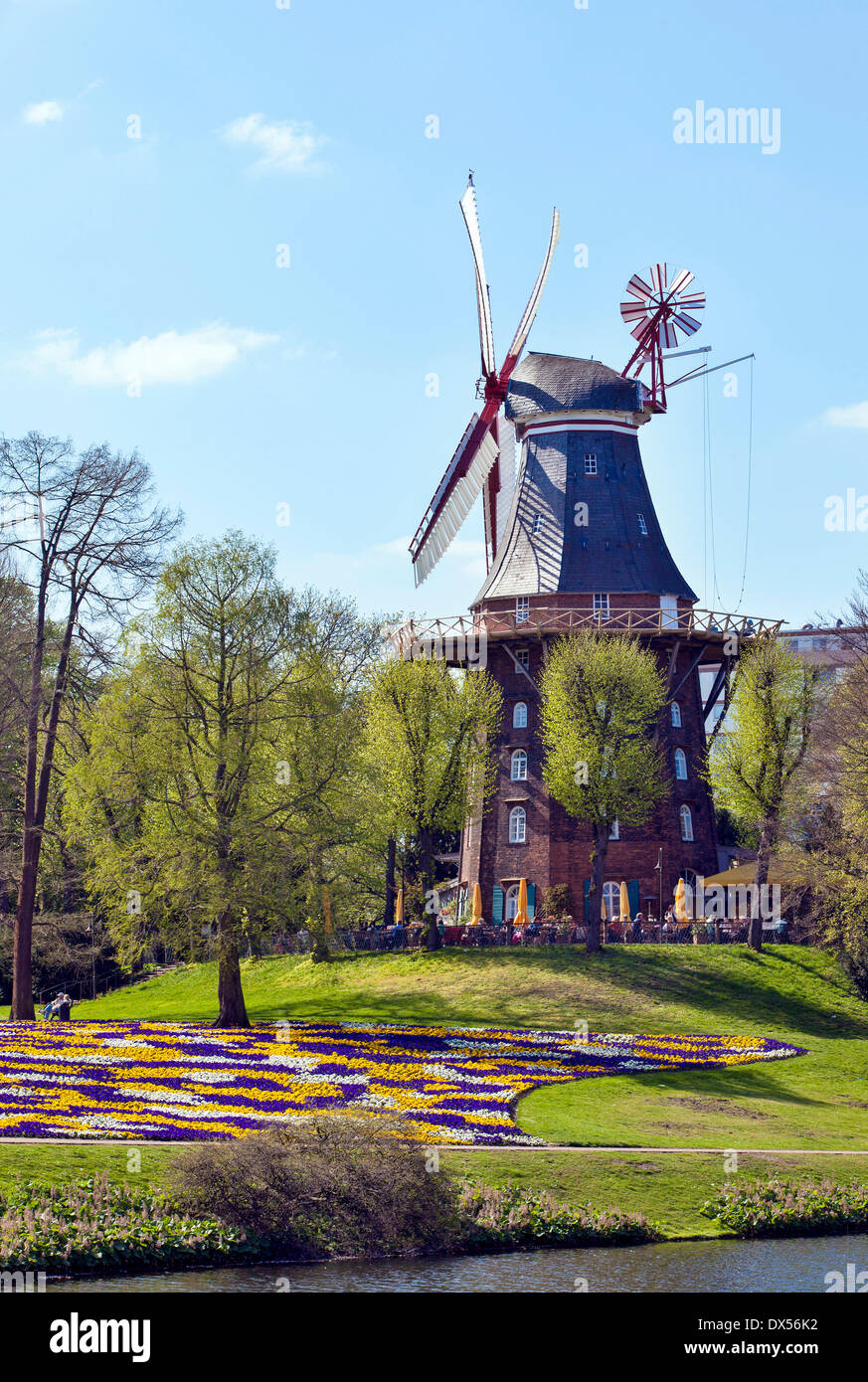 Ansgaritorsmühle oder Windmühle am Wall, an der Stadtmauer von Bremen, historische Windmühle, Bremen, Deutschland Stockfoto