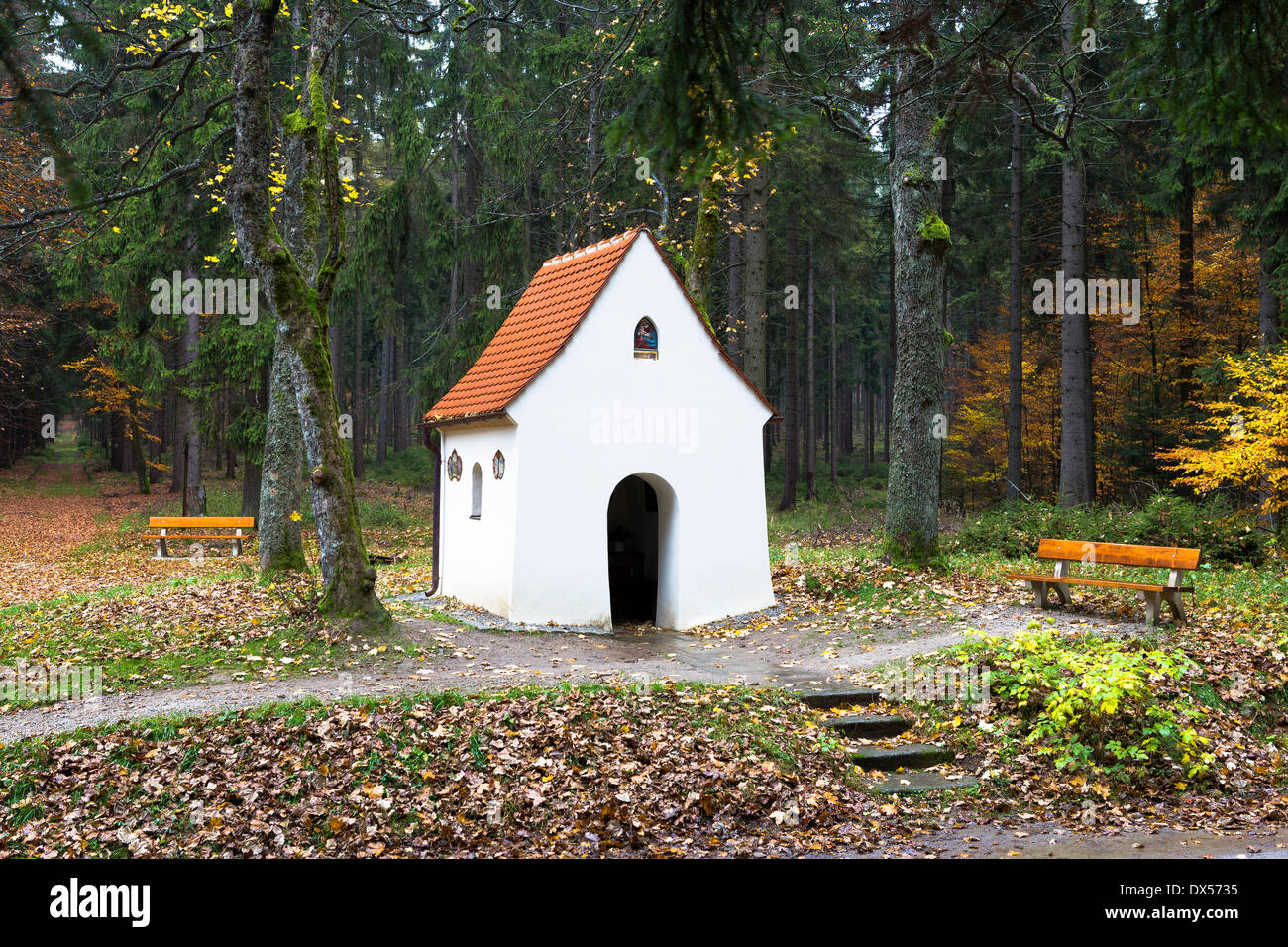 Waldkapelle Alter Herrgott im Egerer Wald Wald, in der Nähe von Neualbenreuth, Bayern, Deutschland Stockfoto