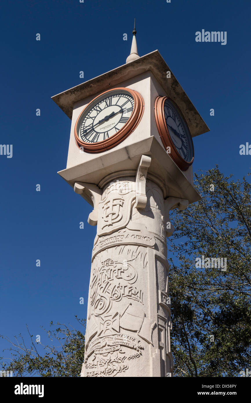 Centennial Uhr halten, Tampa Union Station, Tampa, FL, USA Stockfoto