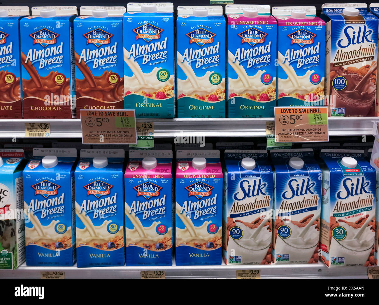 Non-Dairy Milch Display, Publix Supermarkt in Tampa, Florida Stockfoto