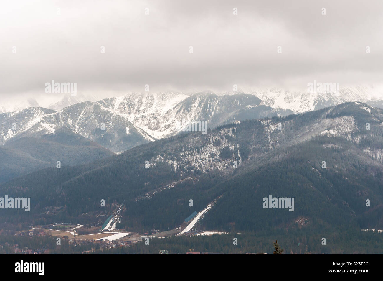 Tatra-Gebirge an bewölkten Tag in Zakopane, Polen Stockfoto