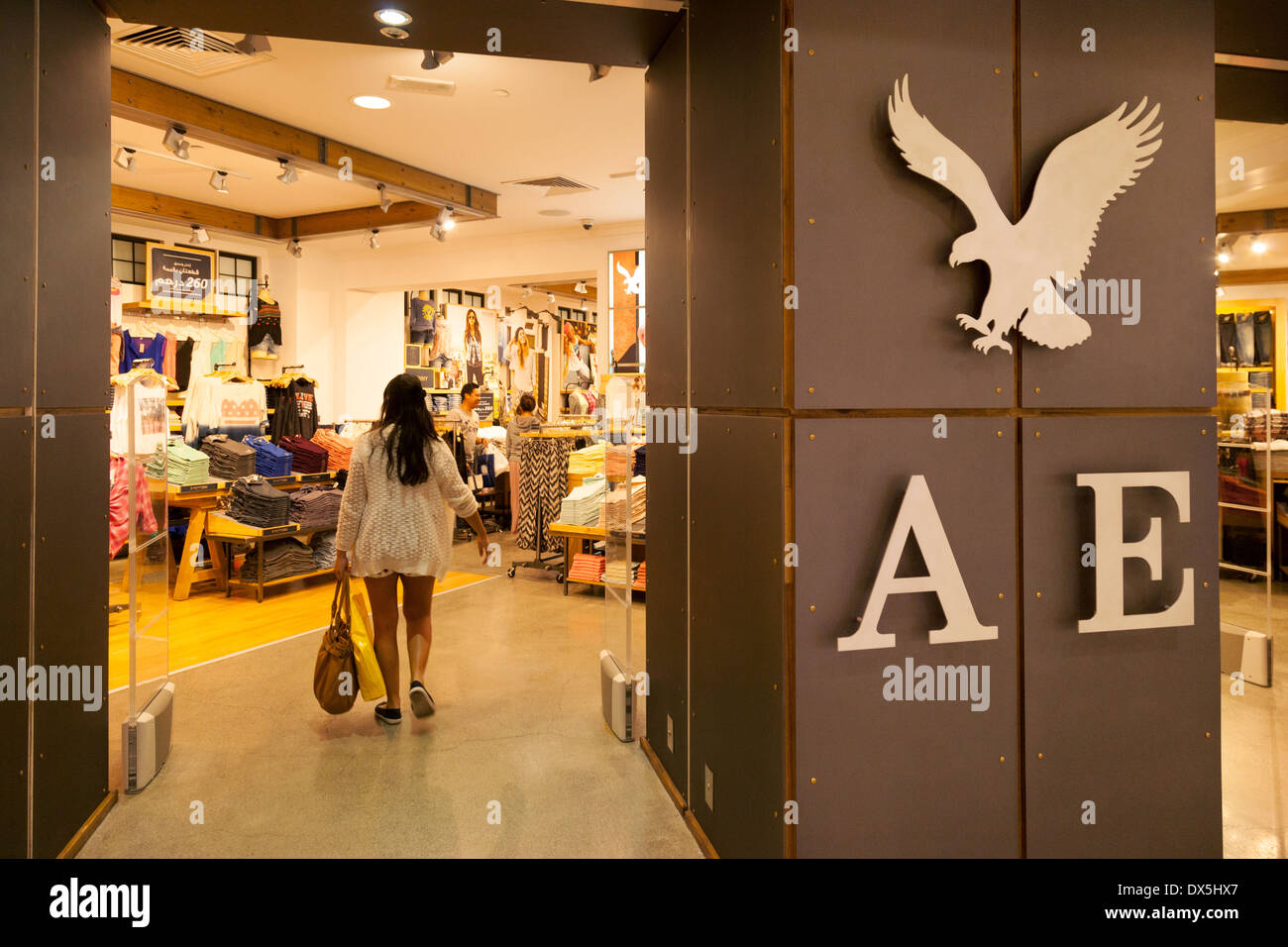 American Eagle Outfitters speichern Shop, Dubai Mall, Dubai, Vereinigte Arabische Emirate, Vereinigte Arabische Emirate, Naher Osten Stockfoto