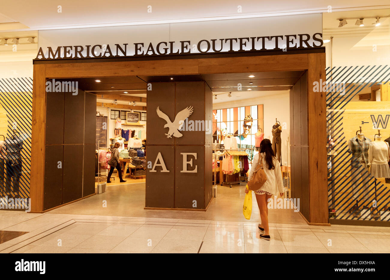 American Eagle Outfitters speichern Shop, Dubai Mall, Dubai, Vereinigte Arabische Emirate, Vereinigte Arabische Emirate, Naher Osten Stockfoto