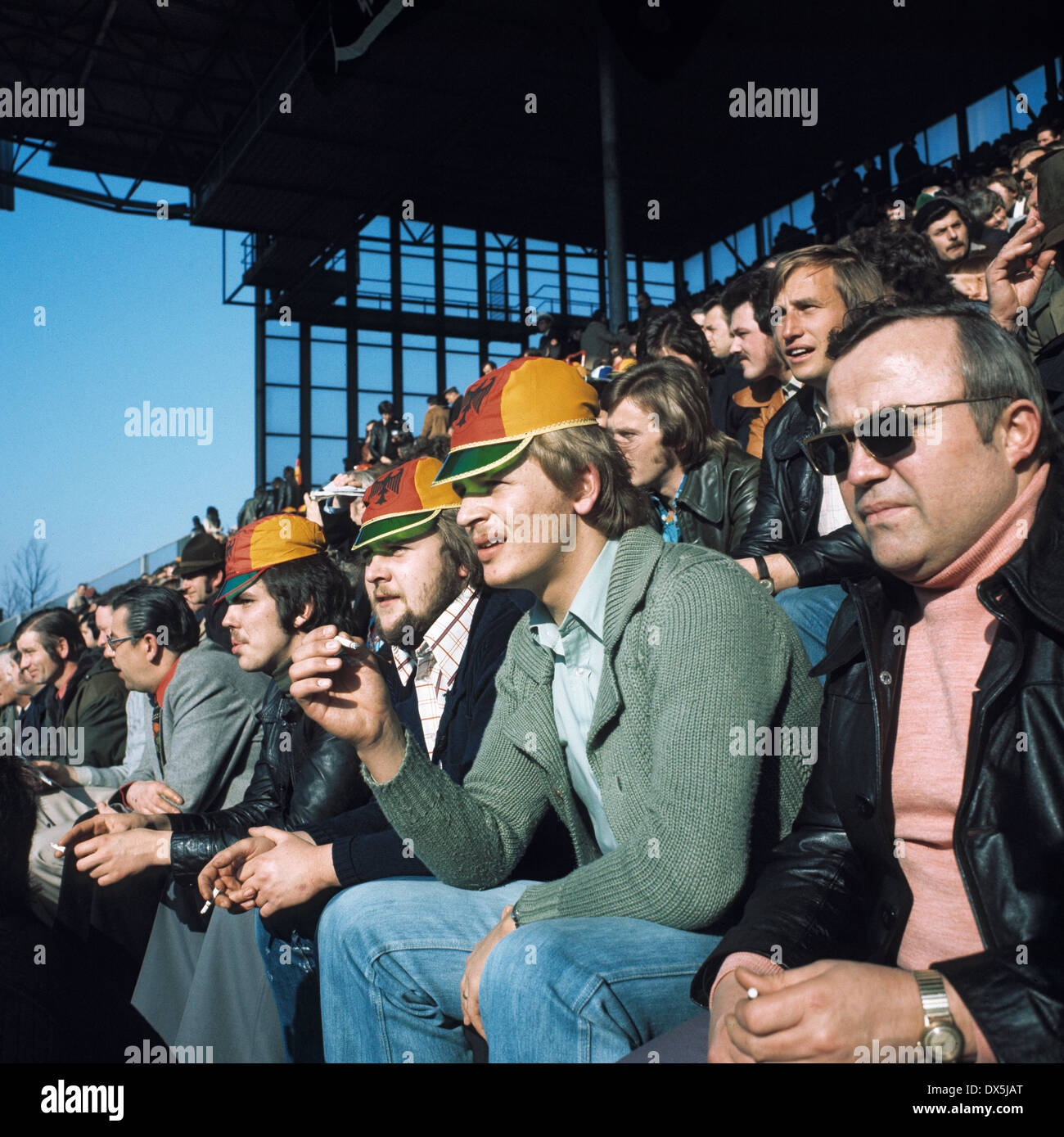 FußballEuropameisterschaft 1976, Qualifikation, Gruppe 8, zurück Bein