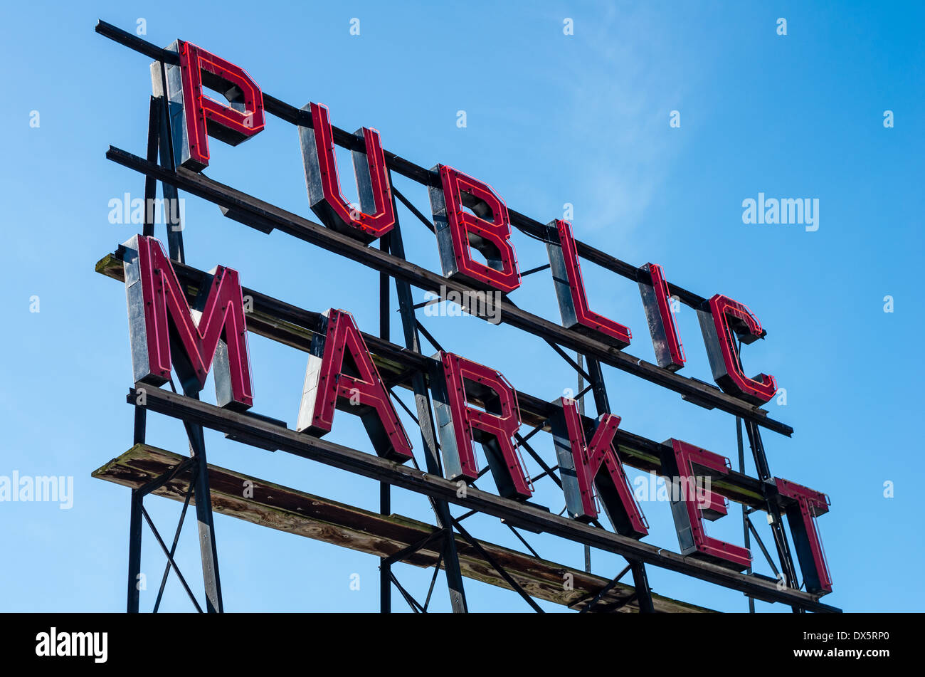 Öffentlichen Bauernmarkt Markt Leuchtreklame Pike Place Market Seattle, Washington, USA Stockfoto