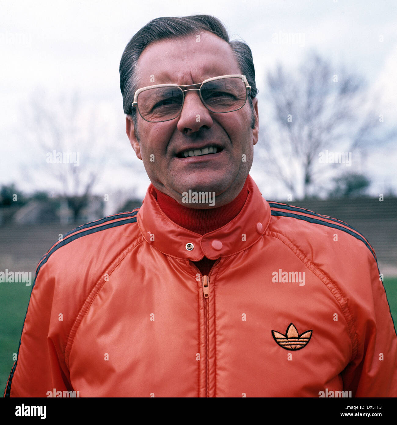 Fußball, Bundesliga, 1977/1978, MSV Duisburg, Team-Präsentation, Porträt Trainer Otto Knefler Stockfoto