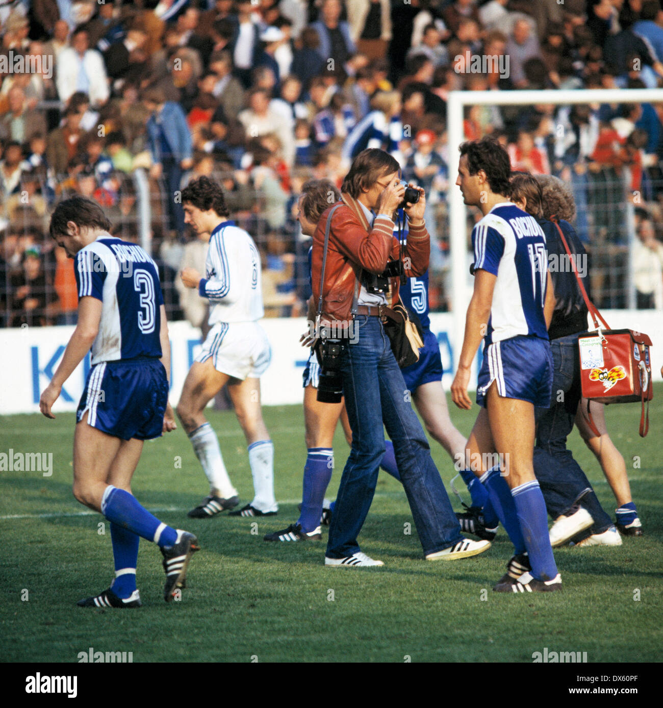 Fußball, Bundesliga, 1978/1979, Stadion der Castroper Straße, VfL Bochum vs. FC Schalke 04 2:2, Ende des Spiels verlassen, Sport-Fotograf Stockfoto