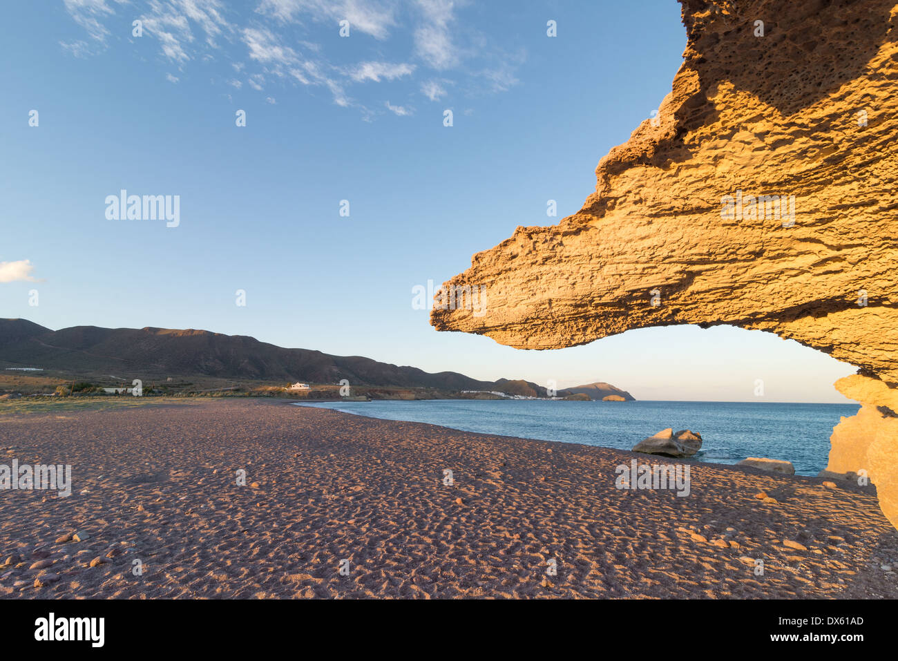 Los Escullos Beach, einem der vulkanischen Schönheiten des Cabo de Gata, Andalusien, Spanien Stockfoto