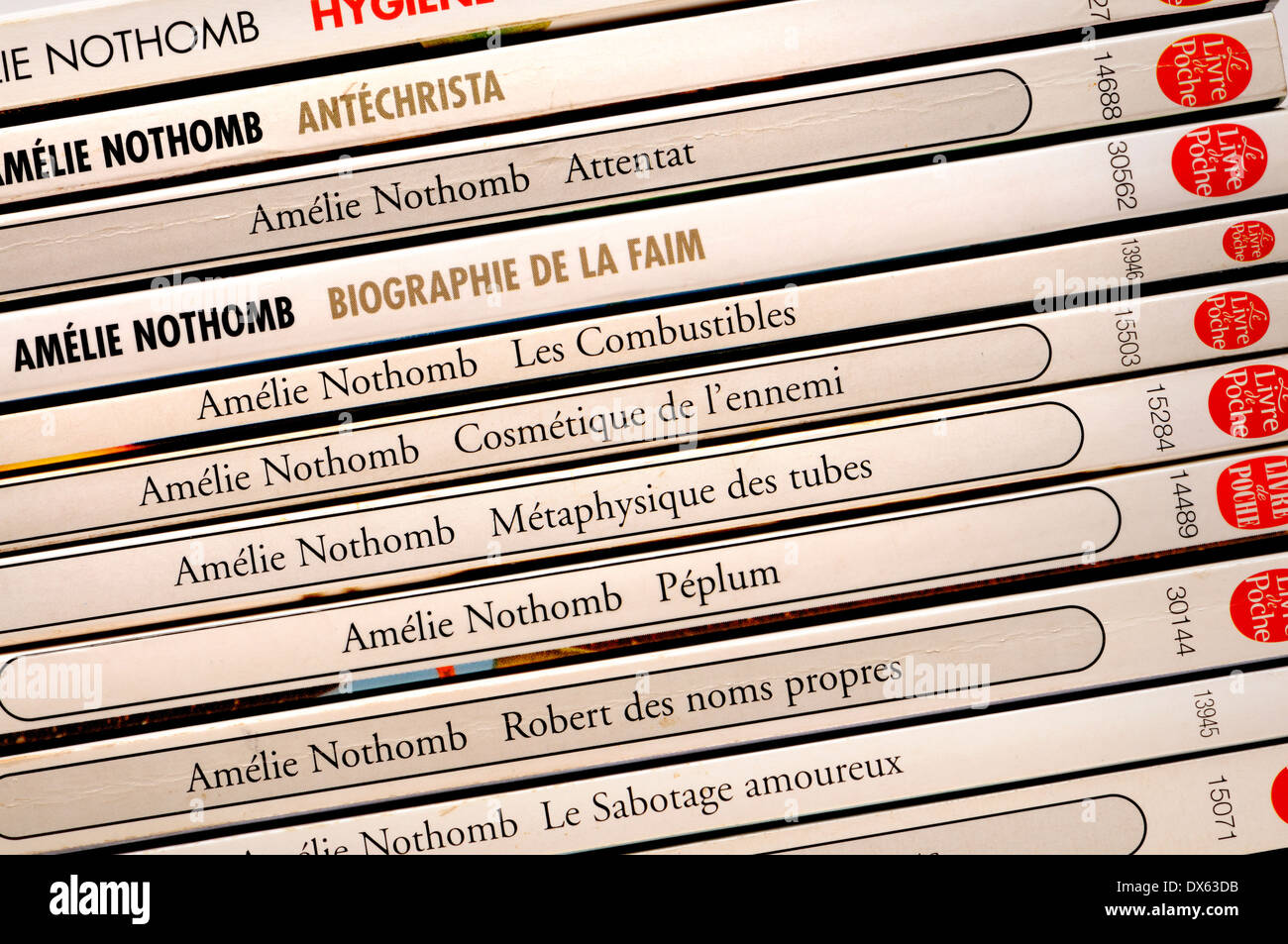 Amelie Nothomb Taschenbuch Romane in französischer Sprache Stockfoto