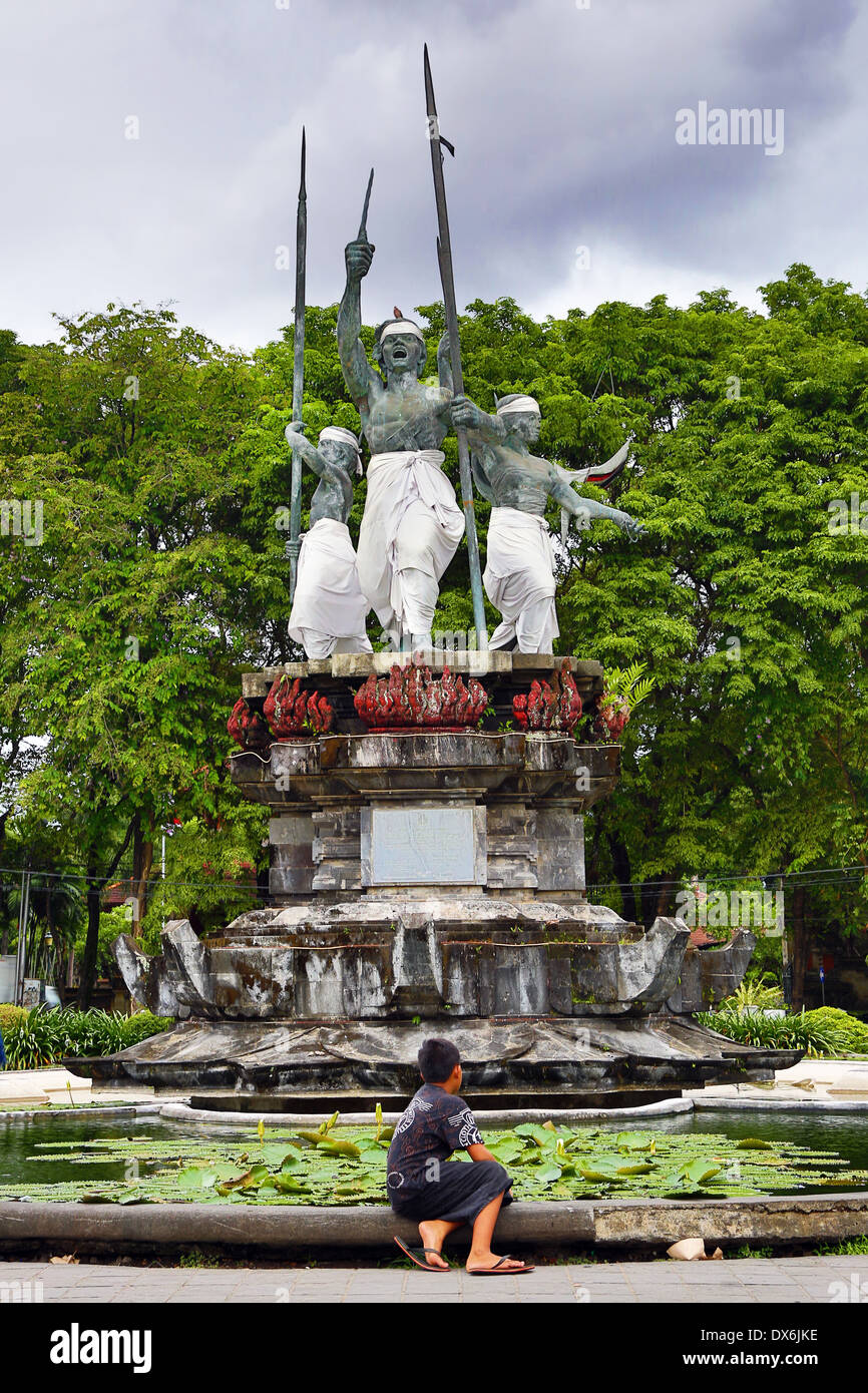Statue im Puputan Badung Feld, Denpasar, Bali, Indonesien Stockfotografie -  Alamy