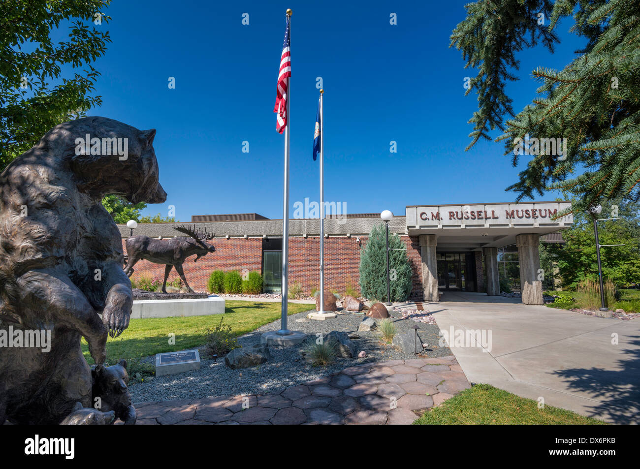 Nase in den Wind, Skulptur von Grizzly-Bären von Joe Halko, Skulpturengarten im C M Russell Museum in Great Falls, Montana, USA Stockfoto