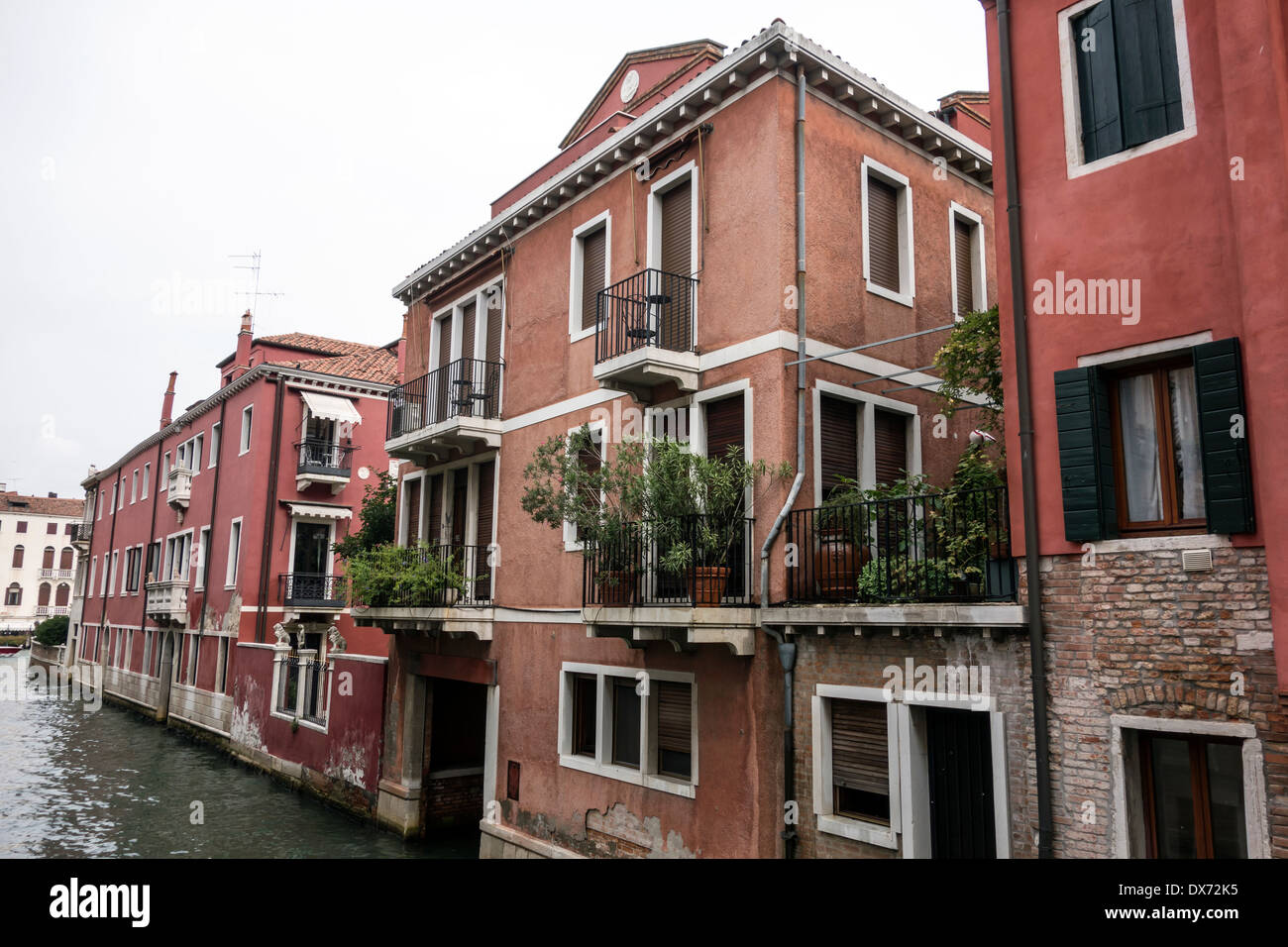 alte bunte Backsteinhäuser in Venedig, Italien. Stockfoto