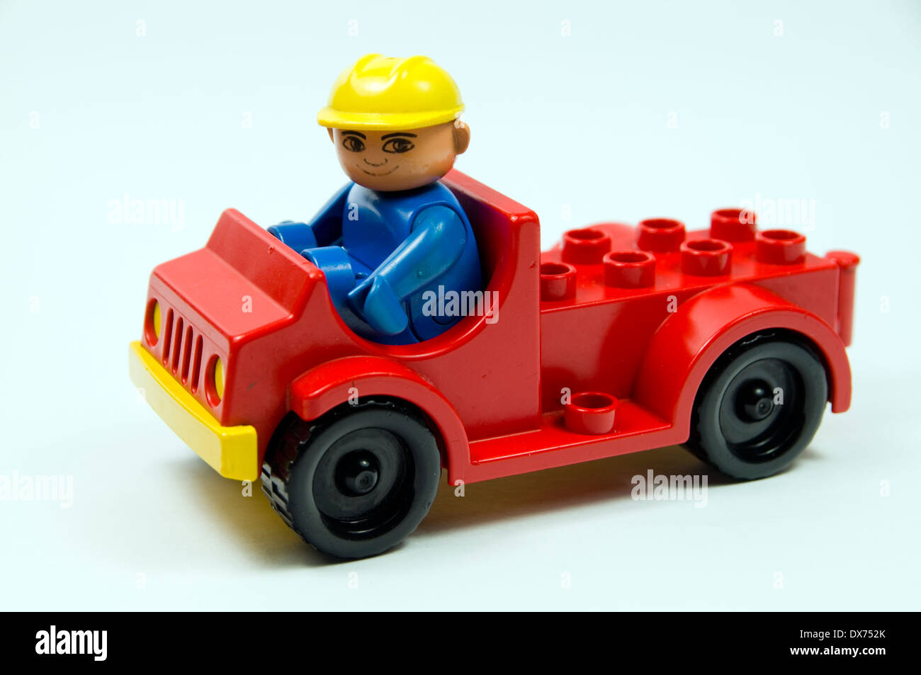 DUPLO-Spielzeug-Auto. Stockfoto