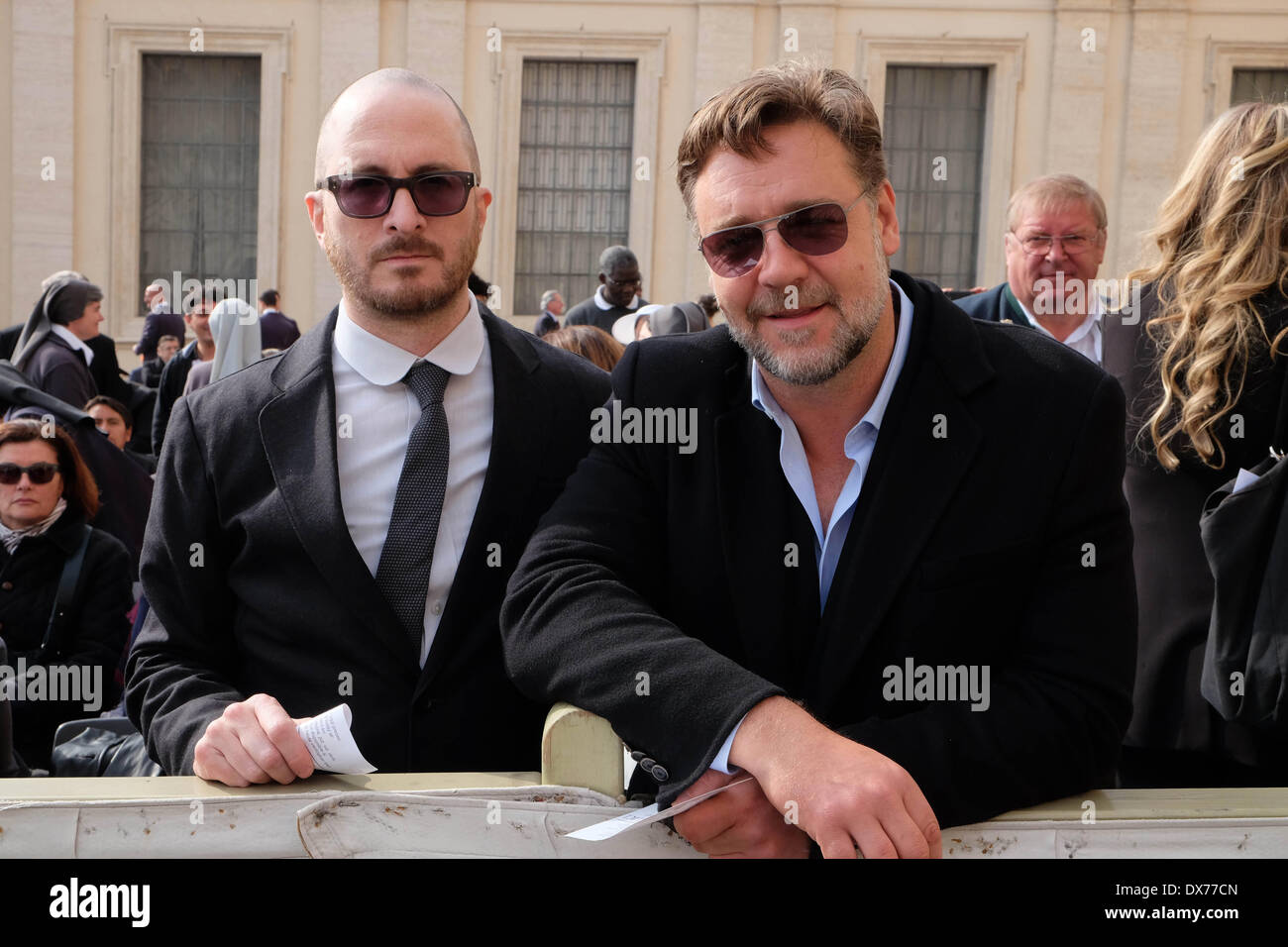 Vatikan, Rom, Italien. 19. März 2014. Rom Vatikan St. Peter's Square Russell Crowe und Regisseur Darren Aronofsky bei der Generalaudienz des Papstes Francis, 19. März 2014 Credit: wirklich Easy Star/Alamy Live News Stockfoto