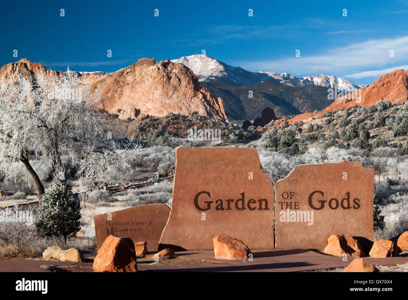 Eintrag Zeichen im Garten der Götter Park, Colorado Springs, Colorado, USA an einem frostigen Wintertag Stockfoto