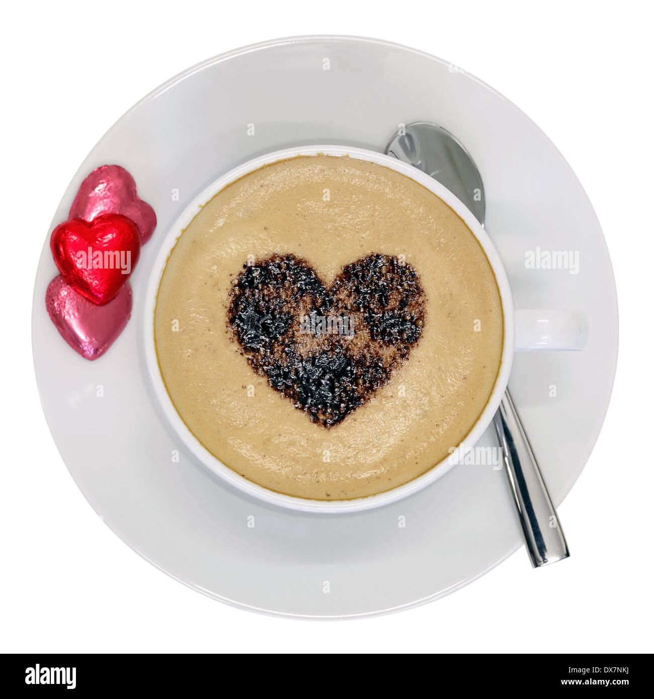 Tasse Cappuccino Kaffee mit einer Liebe Herzen bestreuen an der Spitze Stockfoto