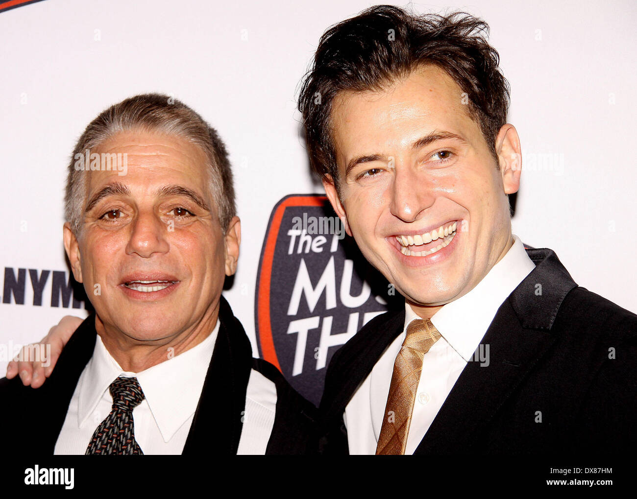 Tony Danza und Peter Cincotti Teilnahme an der 9. NY Musical Theatre Festival Saison Gala im Hudson Theatre mit: Tony D Stockfoto