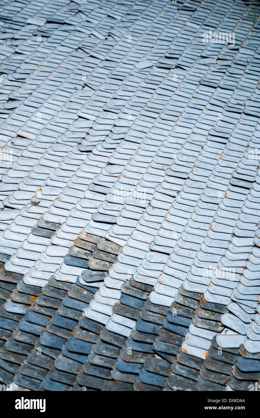 Eine große Sammlung von Militärpersonal "Dog Tags" auf dem Display auf der Chelsea Flower show 2012. Stockfoto