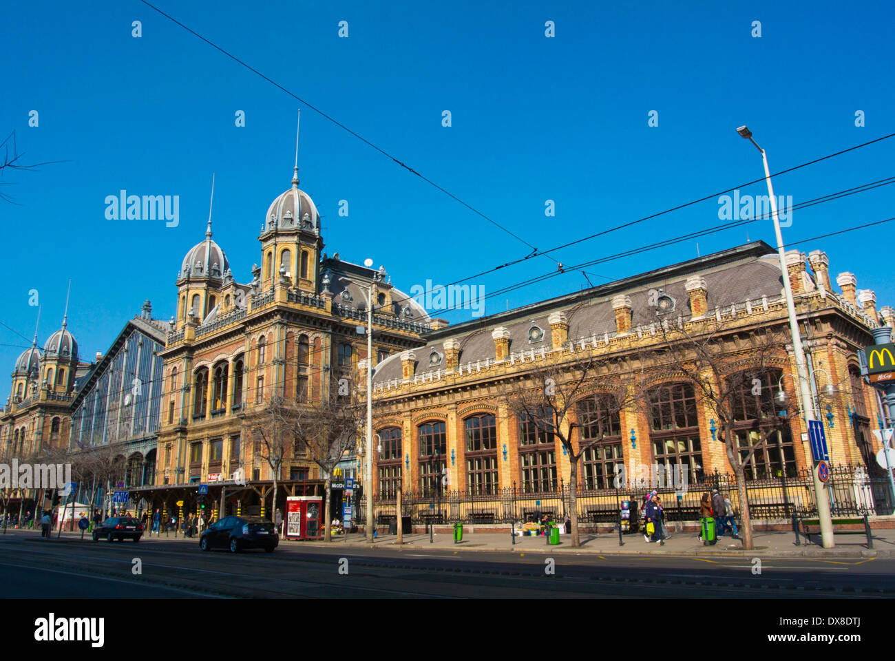 Bahnhof Nyugati Palyaudvar, Nyugati ter quadratisch, Budapest, Ungarn, Mitteleuropa Stockfoto