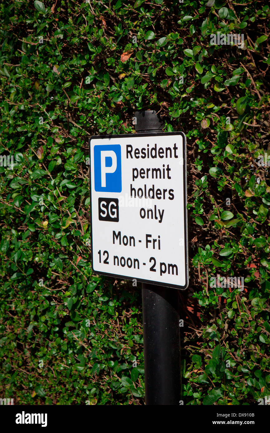 Parkplatz Einschränkung Zeichen Stockfoto