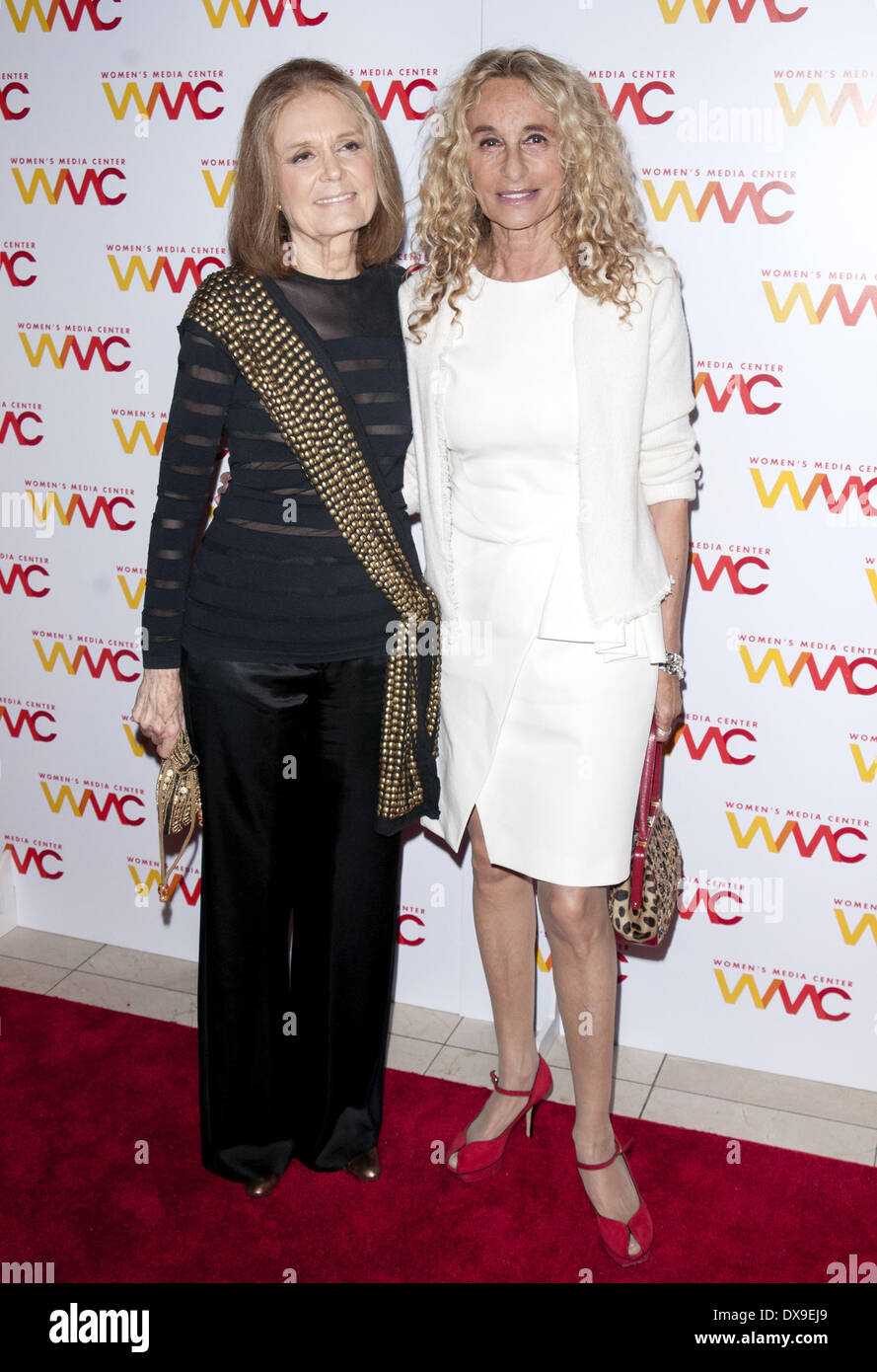 Gloria Steinem, Ann Dexter - Jones der 2012 Frauen Media Awards bei Guastavino - Ankünfte mit: Gloria Steinem, Ann Dexter Stockfoto