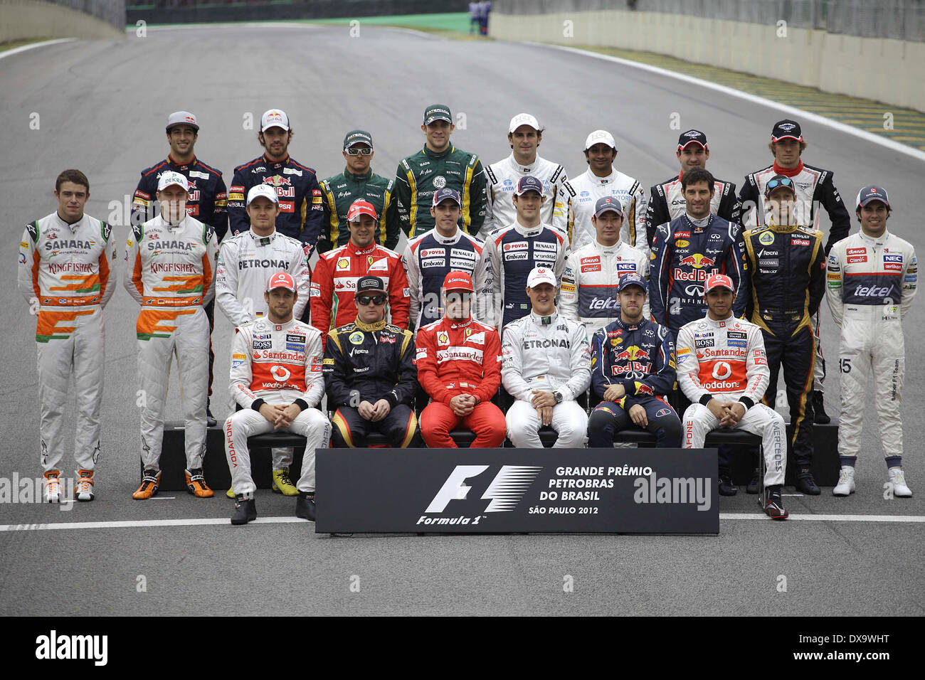 Fernando Alonso, Michael Schumacher, Sebastian Vettel und Lewis Hamilton in der brasilianischen Formel 1 Grand Prix auf der Rennstrecke von Interlagos. Sao Paulo, Brasilien - 25.11.12 Featuring: Fernando Alonso, Michael Schumacher, Sebastian Vettel und Lewis Hamilton in der brasilianischen Formel 1 Grand Prix auf der Rennstrecke von Interlagos. Ort: SAO PAULO bei: 25. November 2012 ** oder Veröffentlichung in Deutschland ** Stockfoto