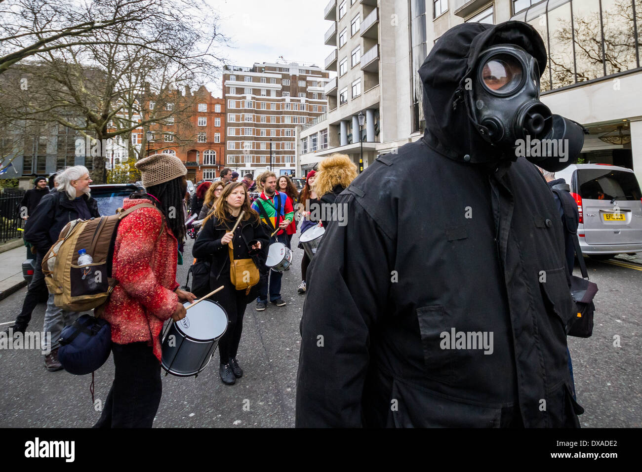 Anti-Fracking Demonstranten März und Kundgebung in London, UK. Stockfoto
