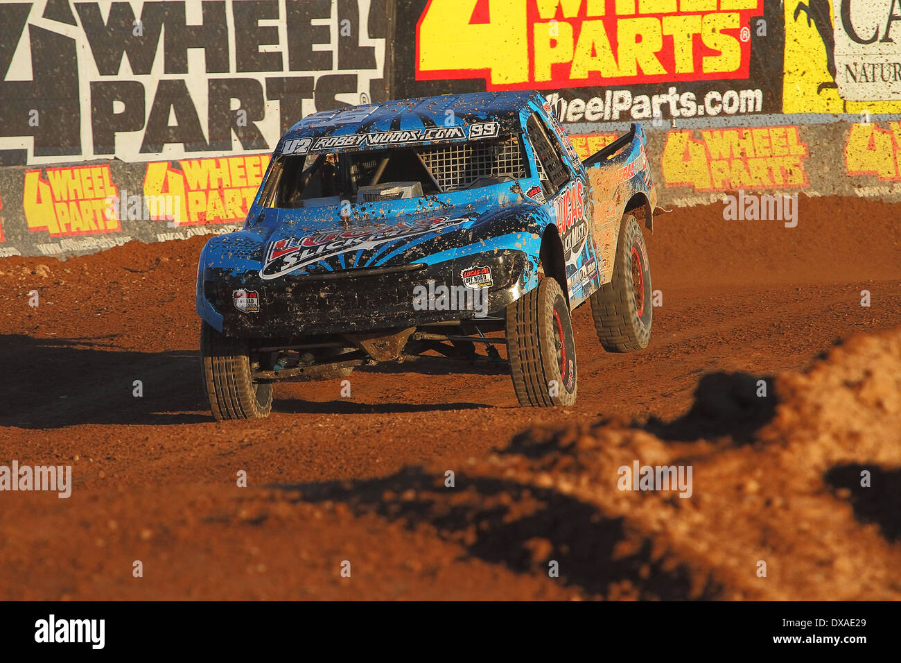 CHANDLER, AZ - 28 Okt.: Robby Woods (99) mit Geschwindigkeit während der Lucas Oil Off Road Series racing Challenge Cup am 28. Oktober 2012. Stockfoto