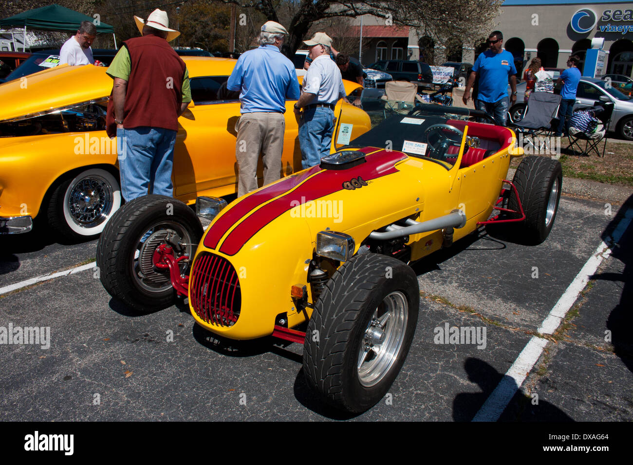 Myrtle Beach, South Carolina, USA. 21. März 2014. 26. jährlichen Lauf der Sonne Auto Show.  Diesjährige 3-tägige Veranstaltung bringt in der Nähe von 4000 Autos und Lastwagen und mehr als 100.000 Menschen, die Veranstaltung wird gesponsert von der Pee Dee Street Rodding Club und die Vorteile der Veranstaltung profitieren lokale Wohltätigkeitsorganisationen Credit: Robert Davis/Alamy Live News Stockfoto