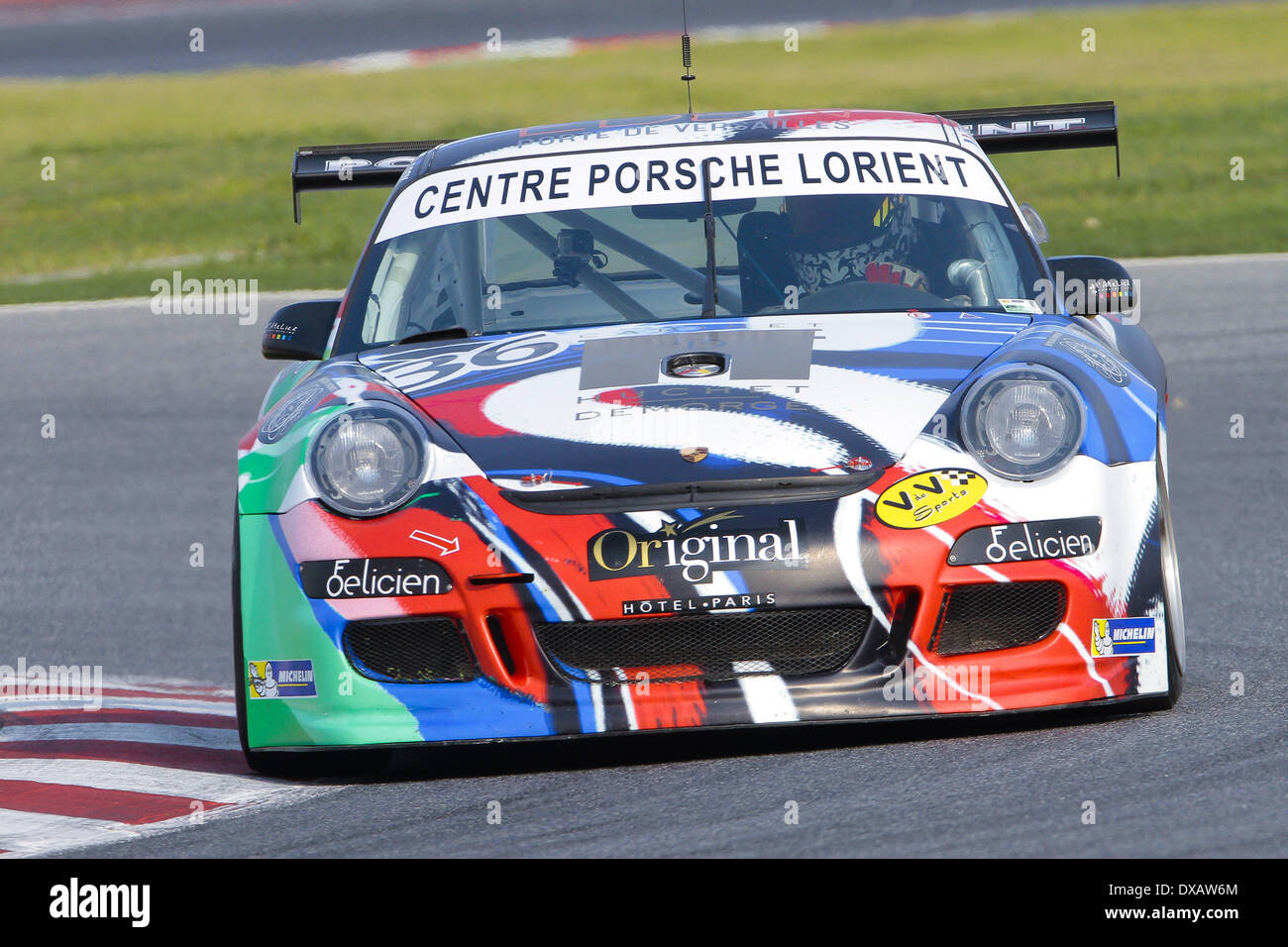 Barcelona, Spanien. 21. März 2014. BARCELONA - 21 MÄRZ - ESPANA. Porsche 997 Cup S Team Porsche Racing Lorient während der Praxis von V de V Endurance Series, Endurance GT/Tourisme Meisterschaft am Circuit de Barcelona-Catalunya. (Foto: Mikel Trigueros/Urbanandsport/NurPhoto) © Mikel Trigueros/NurPhoto/ZUMAPRESS.com/Alamy Live-Nachrichten Stockfoto