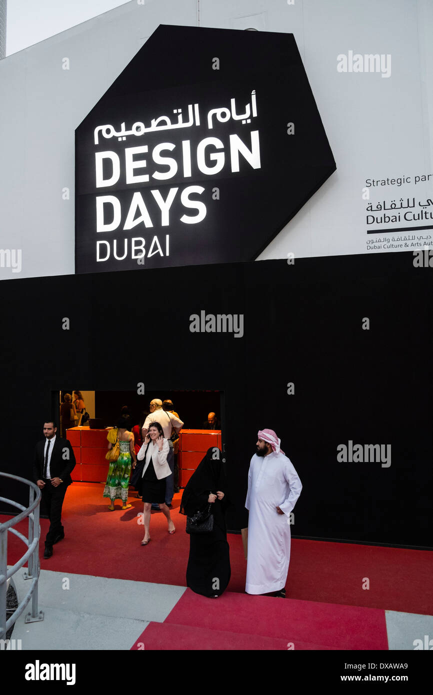 Design Tage Messe in Dubai der jährlichen internationalen Möbel- und Interior-Design-Messe in Dubai Vereinigte Arabische Emirate statt Stockfoto