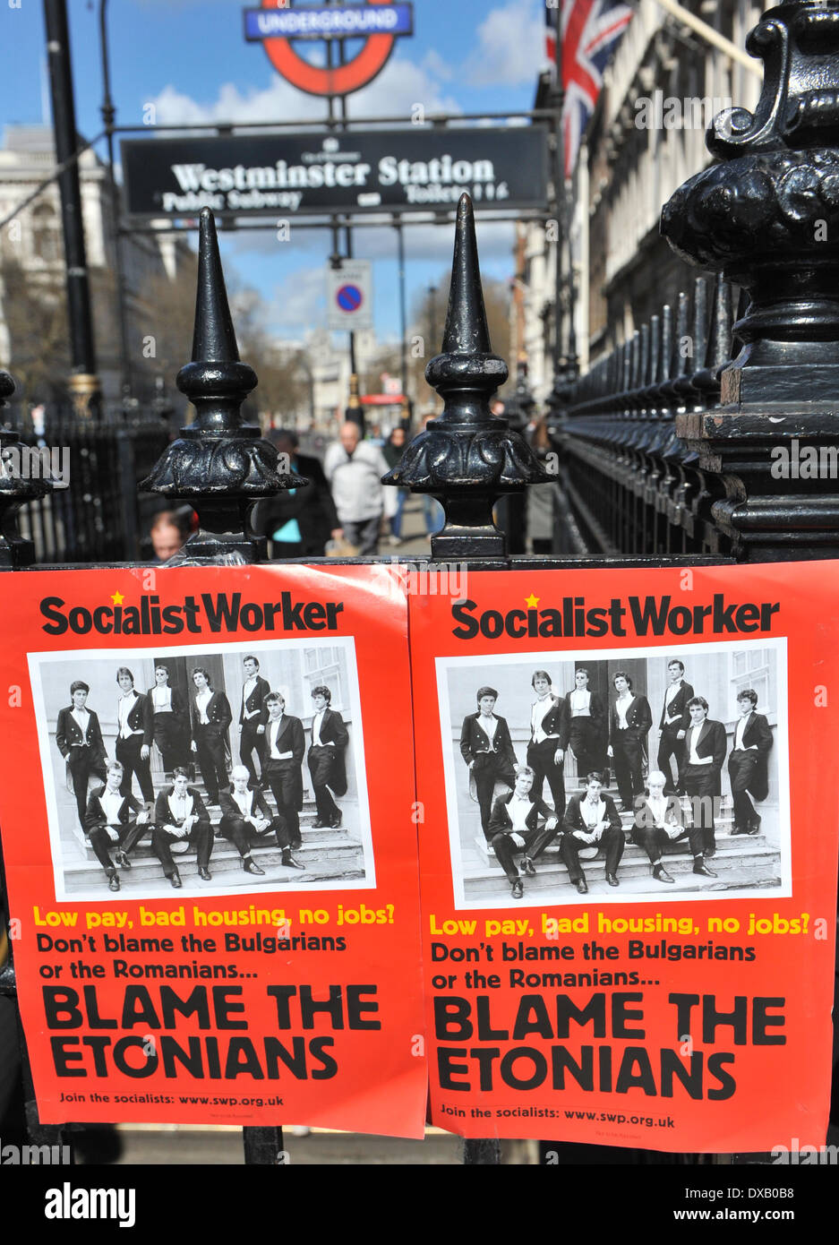 Parliament Square, London, UK. 22. März 2014. Ein Socialist Worker Banner mit einem Bild von der "Bullingdon Club" auf der internationalen Tag gegen Rassismus-Veranstaltung. Bildnachweis: Matthew Chattle/Alamy Live-Nachrichten Stockfoto