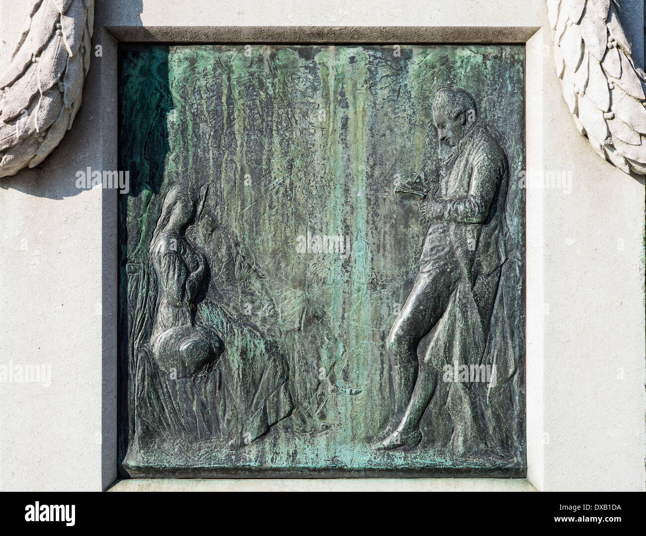Straßburg, bas-relief, Goethe und Friederike Brion in Sessenheim, Sockel von Goethe Denkmal, Neustadt, Elsass, Frankreich, Europa, Stockfoto
