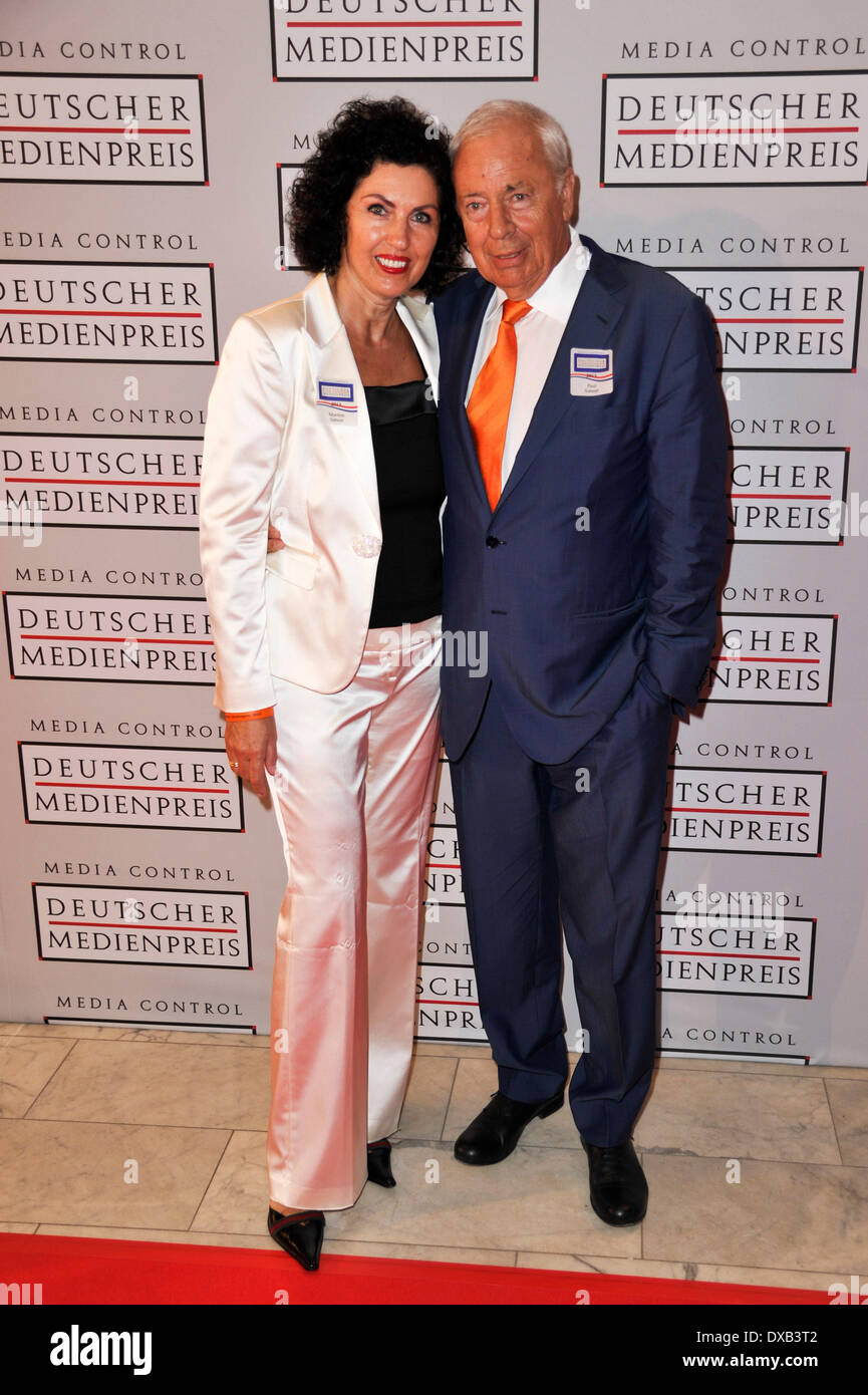 Paul Sahner und Martina Saner bei der Zeremonie German Media Prize 2013 beim Kongresshaus Baden-Baden auf Freitag, 21. März 2014 in Baden-Baden Stockfoto