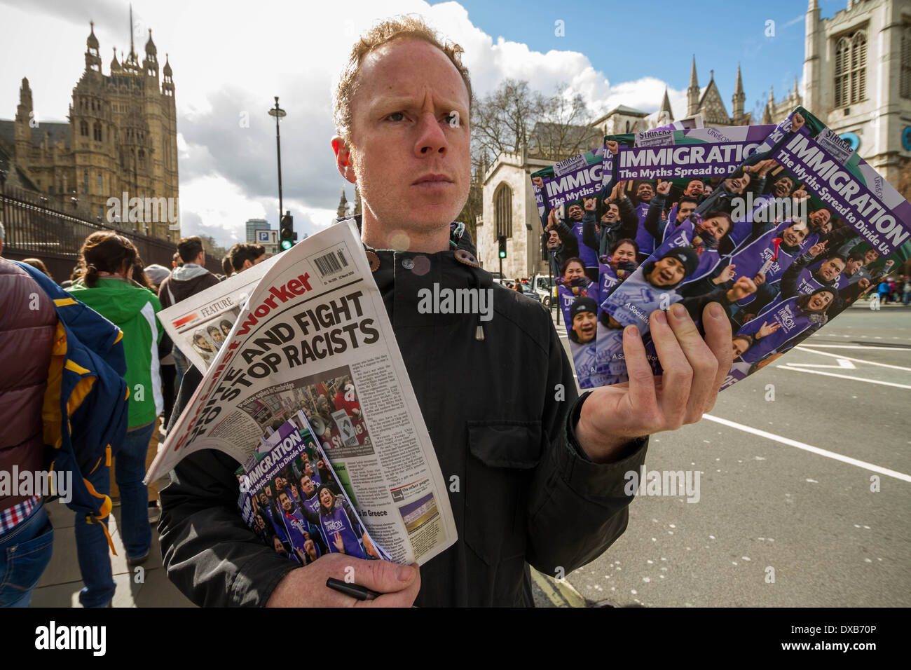 März gegen Rassismus und Faschismus auf Anti-Rassismus-Tag der Vereinten Nationen International in London Stockfoto