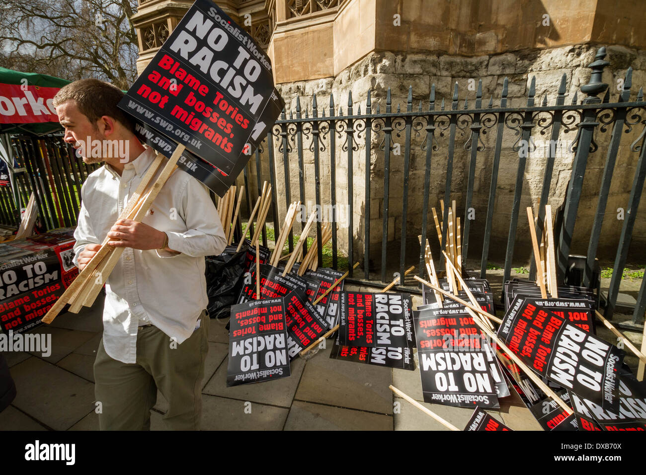 März gegen Rassismus und Faschismus auf Anti-Rassismus-Tag der Vereinten Nationen International in London Stockfoto