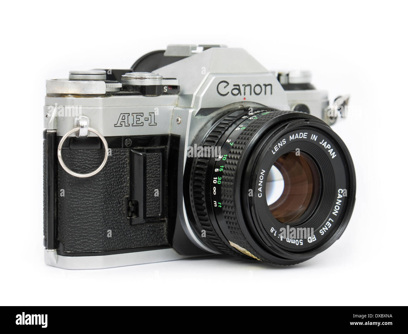70er Jahre Canon AE-1 Vintage 35 mm SLR Filmkamera mit FD 50 mm f/1.8-manueller Fokus-Objektiv Stockfoto