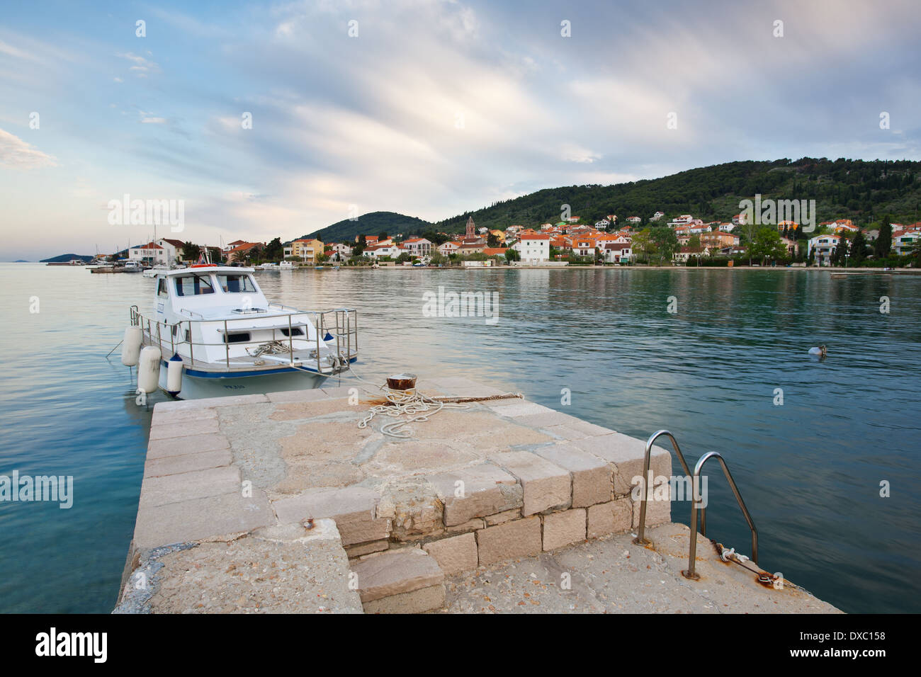 Preko im Sonnenuntergang, Insel Ugljan, Dalmatien, Kroatien Stockfoto