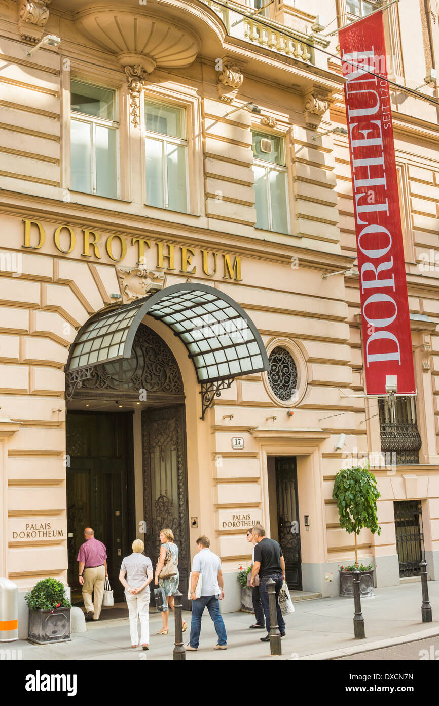 Eingang zur Auktion Haus Dorotheum, Wien, Österreich Stockfoto