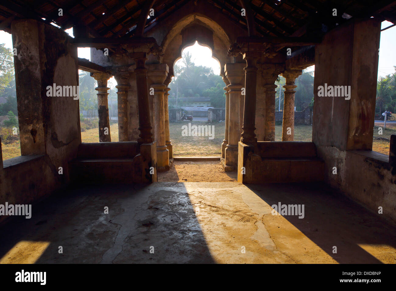 Innere Manthiri Manai Villa Ruinen in Jaffna, Sri Lanka Stockfoto