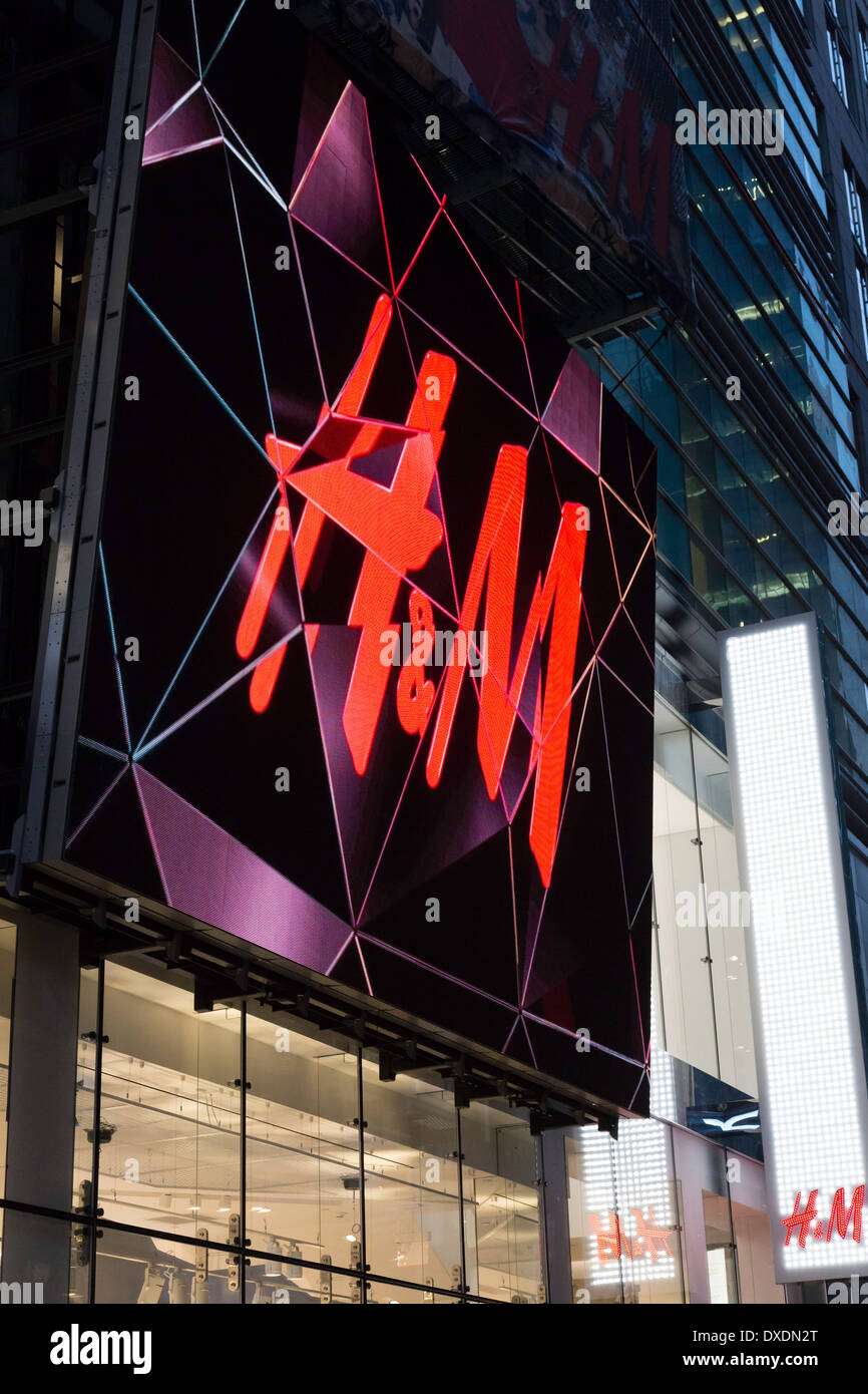 Plakatwände Leuchten Times Square bei Nacht, NYC Stockfoto