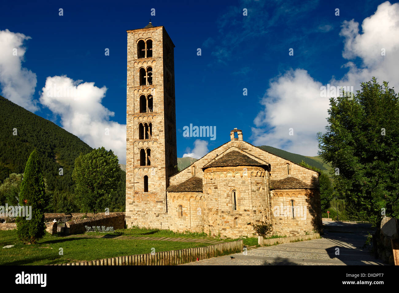 Im zwölften Jahrhundert Lombard Katalanisch Romanesque Kirche von Saint Climent (Clemens) in Taull, Vall de Boi, Stockfoto