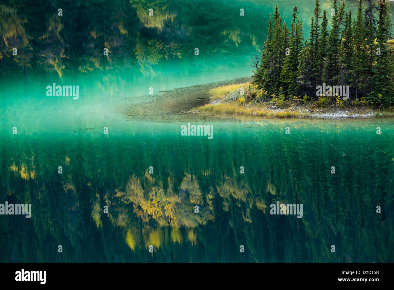 Emerald Lake, nr Carcross, Yukon Territorien, Kanada Stockfoto