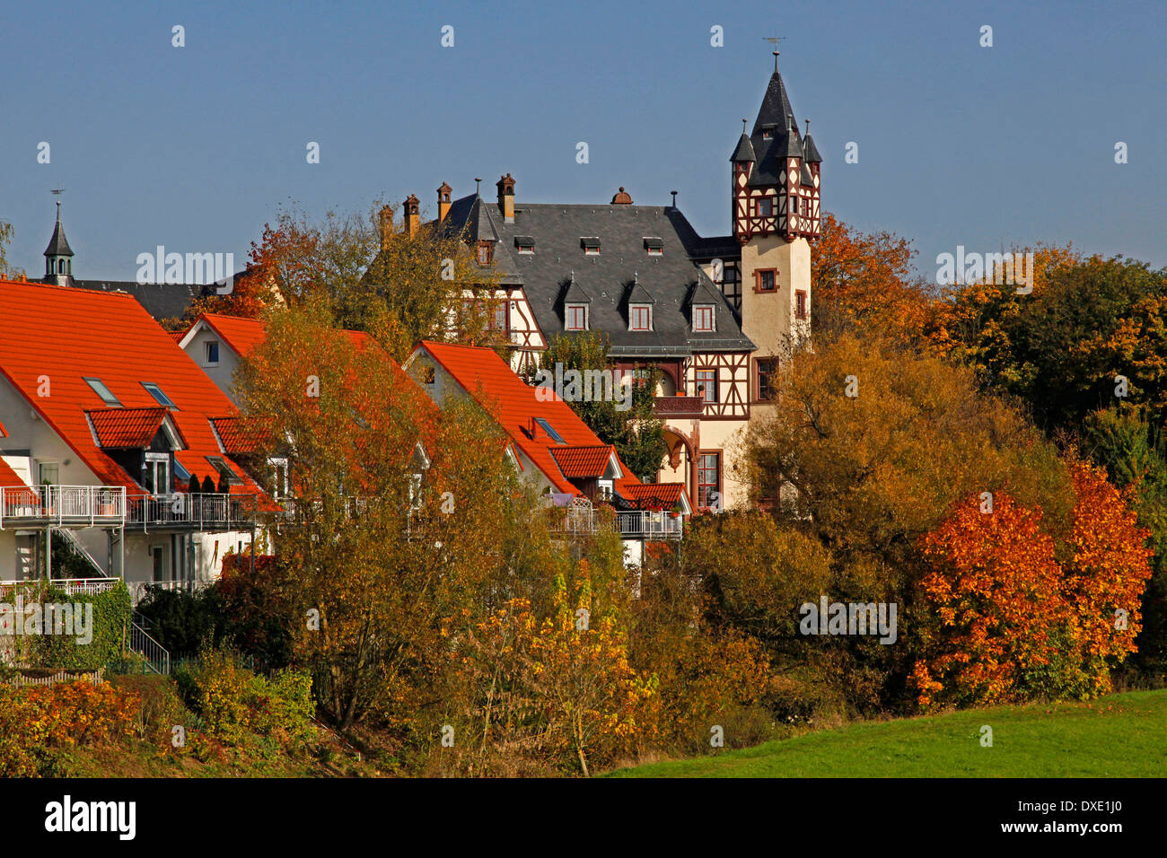 Neues Schloss erbaut 1881-83 von Waldemar Graf von Oriola Architekt Gabriel von Seidl Schoneck-Budesheim Bezirk Main-Kinzig Hessen Stockfoto