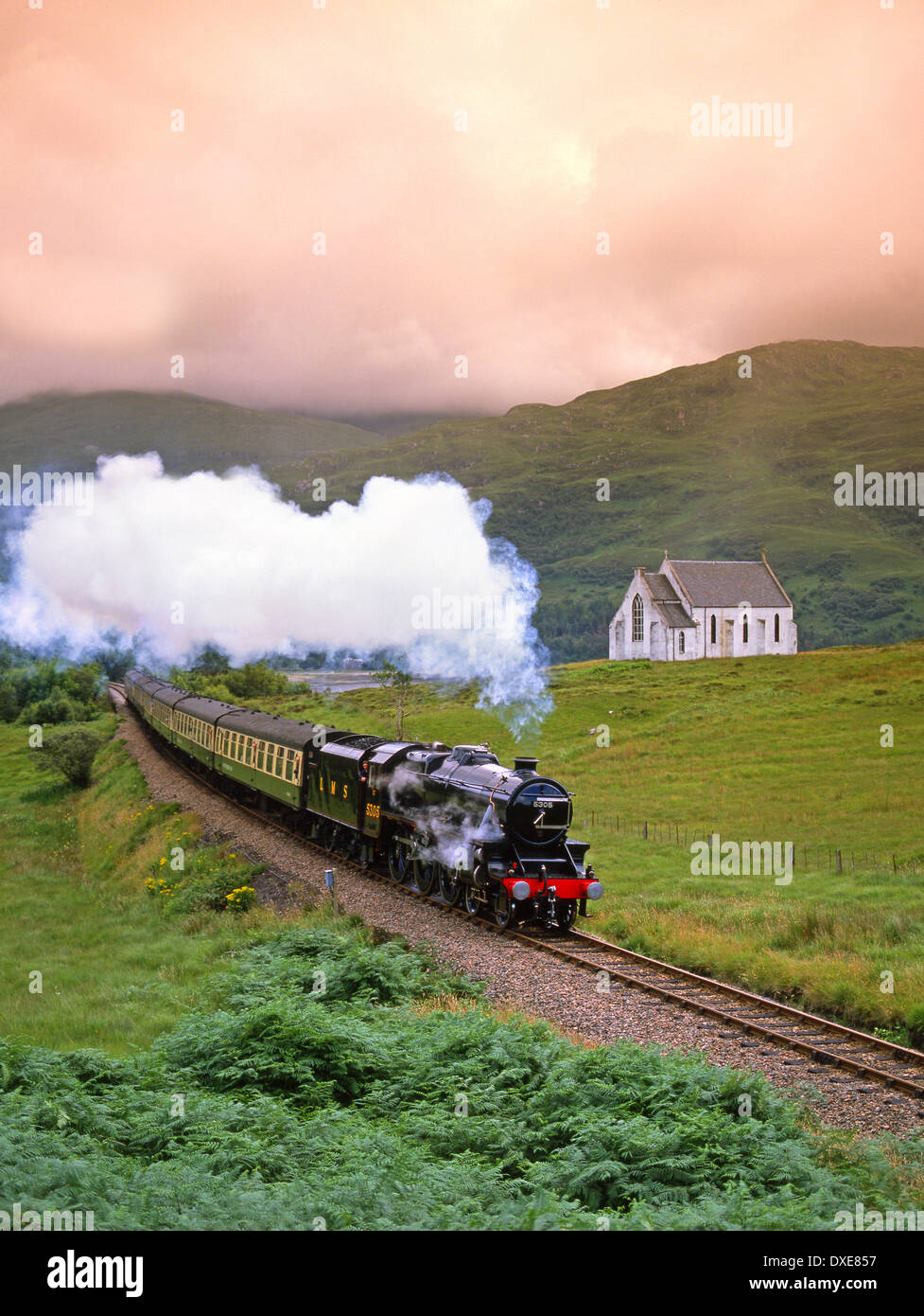 Schwarz 5 Sream Zug, Lochailort, West Highland Line. Stockfoto