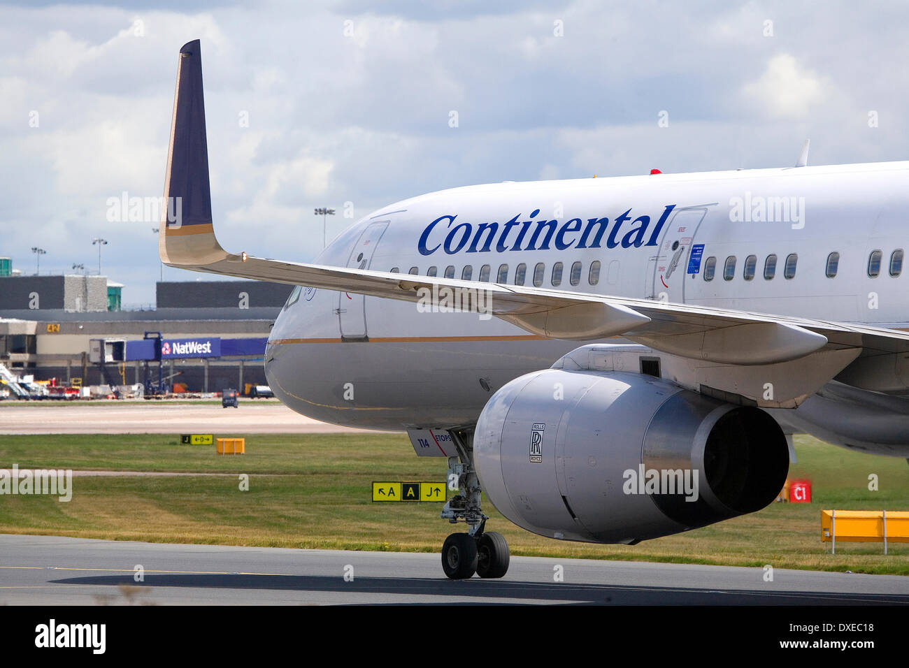 Continental Airlines boeing757 Taxi-Ing Manchester Airport nach der Landung. Stockfoto