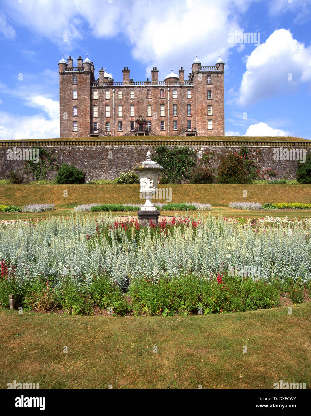 Drumlanrig Castle oder Pink Palace, eine Renaissance Land Haus nr Thornhill, 17. Jahrhundert. Dumfries-Shire. Stockfoto