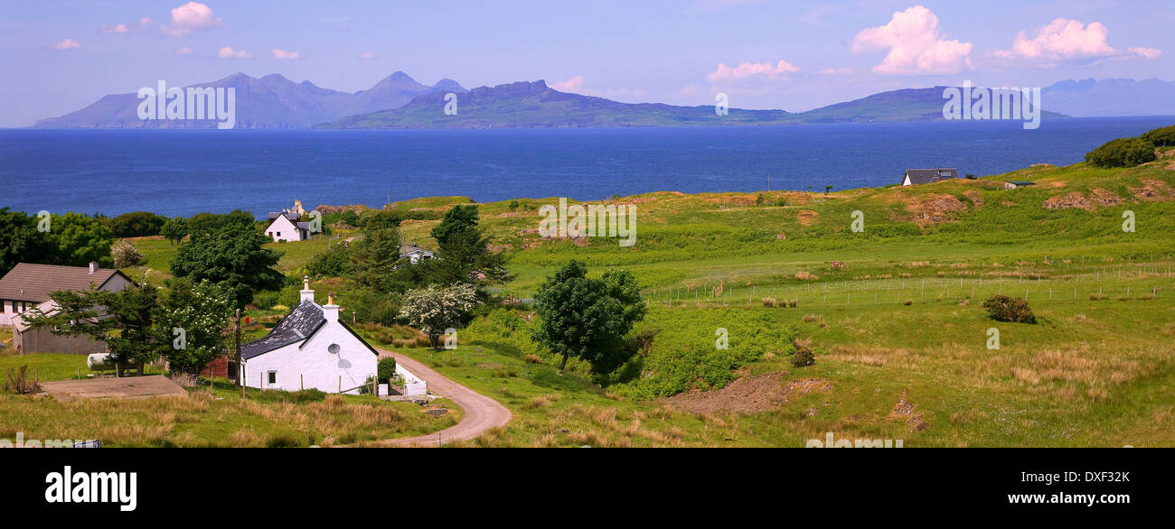 Panoramablick auf Eigg und Rum von Ardnamurchan, Argyll Stockfoto